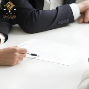 لاختيار أفضل محامي قضايا تجارية وعمالية لحماية أعمالك وحقوقك